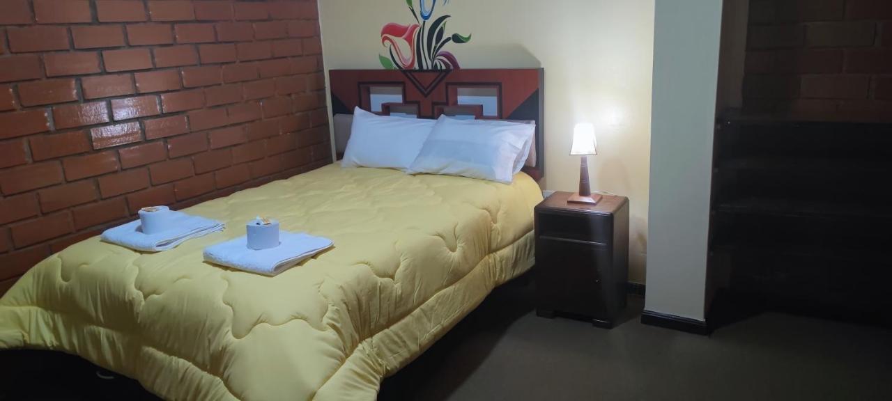 Mirador Backpackers B&B Уарас Екстер'єр фото